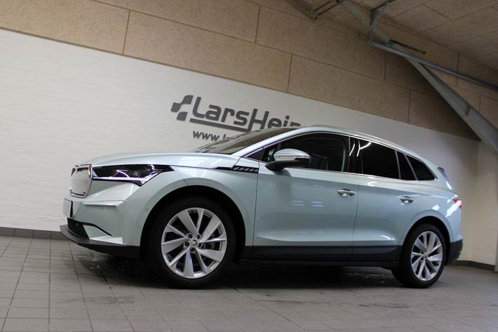 Sølv Skoda Enyaq fra 2022
