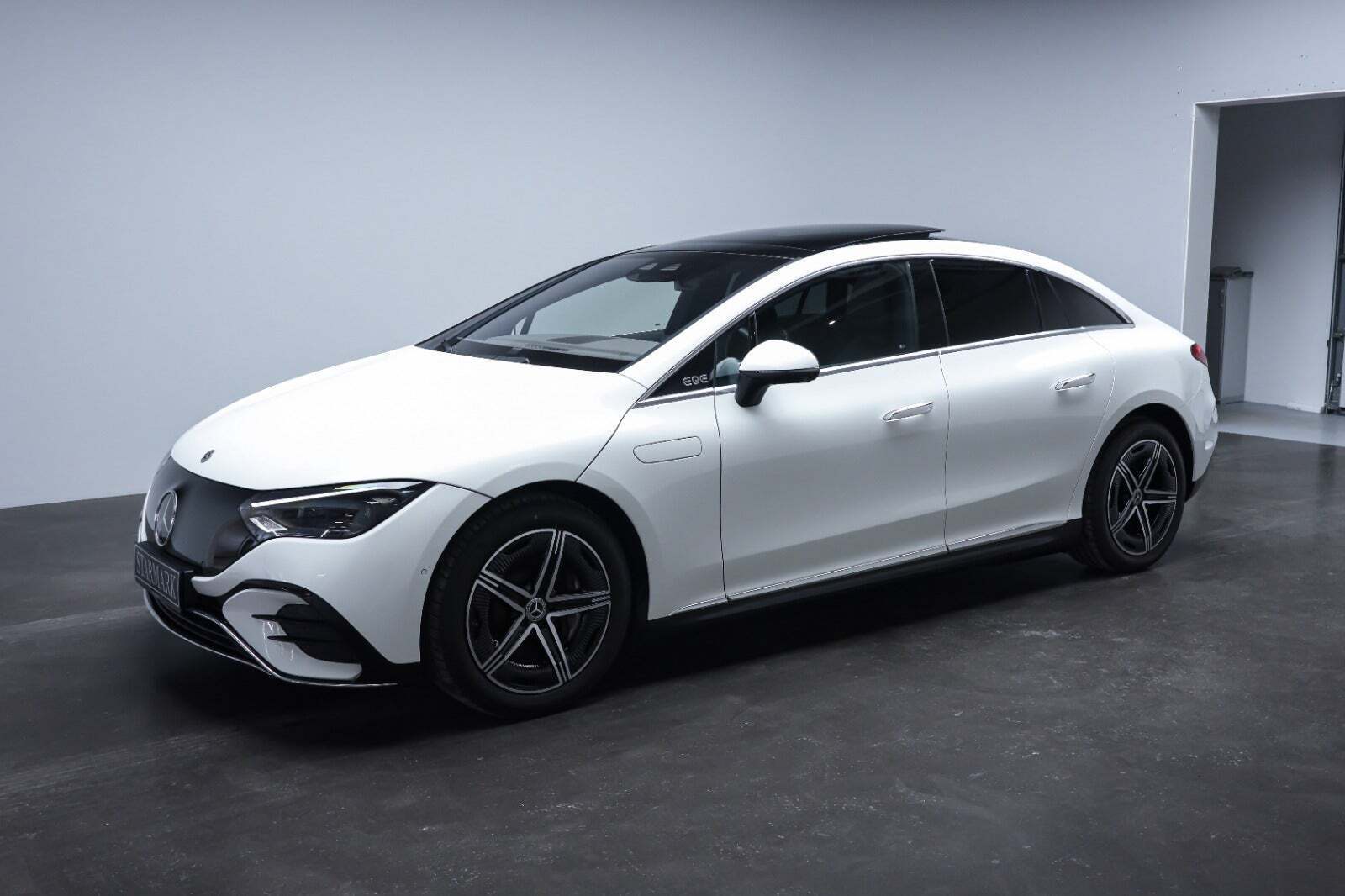 Mercedes EQE350+ AMG Line