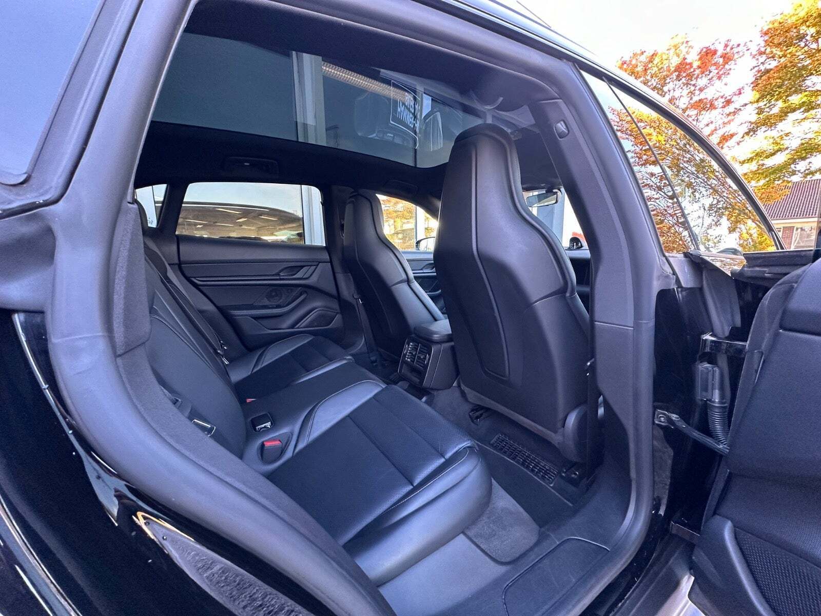 Porsche Taycan 4 Performance+ Cross Turismo