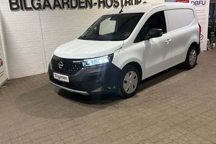 Hvid Nissan Townstar fra 2023