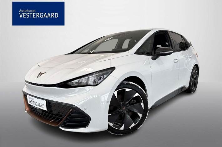 Hvid Cupra Born fra 2022 set udefra