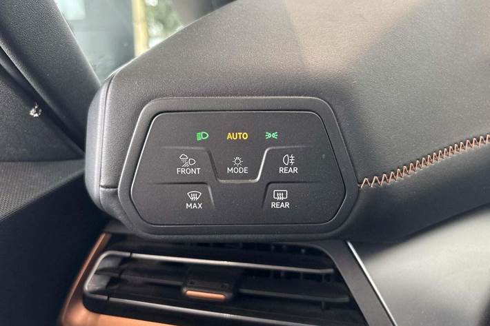 Hvid Cupra Born fra 2022