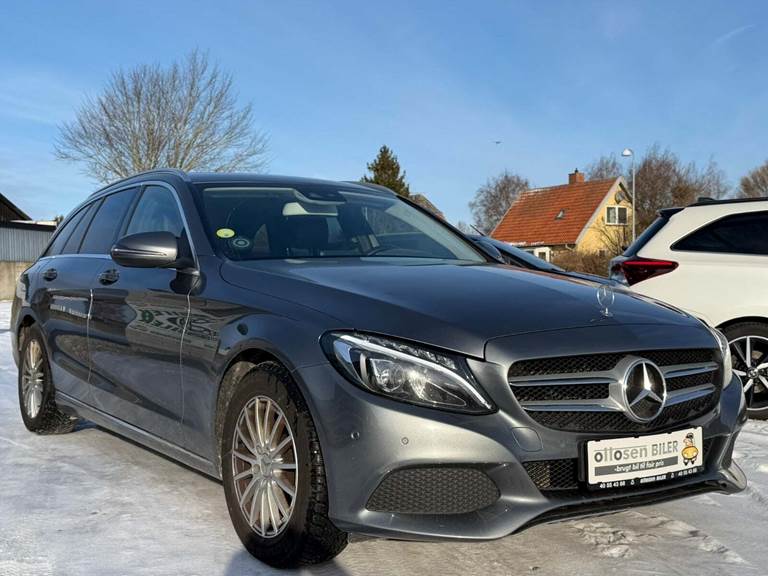 Mercedes C220 d 2,2 Avantgarde stc. aut.