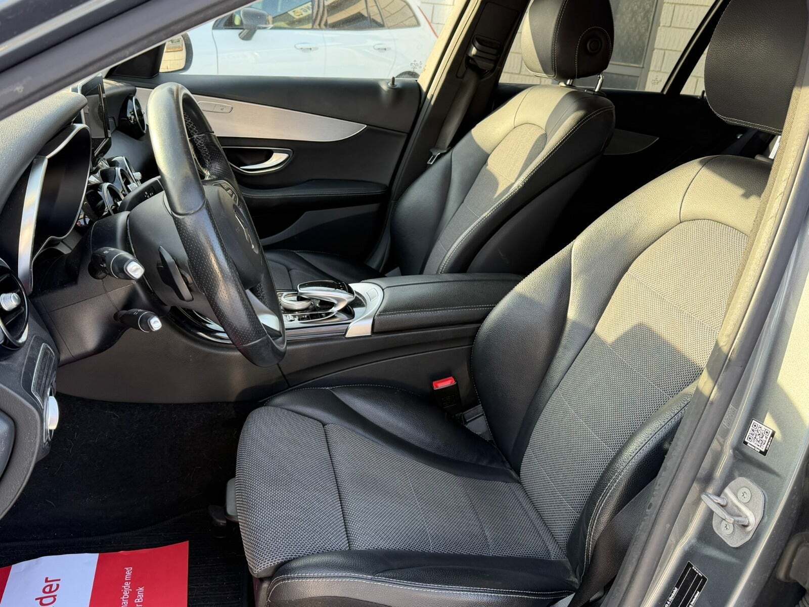 Mercedes C220 d 2,2 Avantgarde stc. aut.