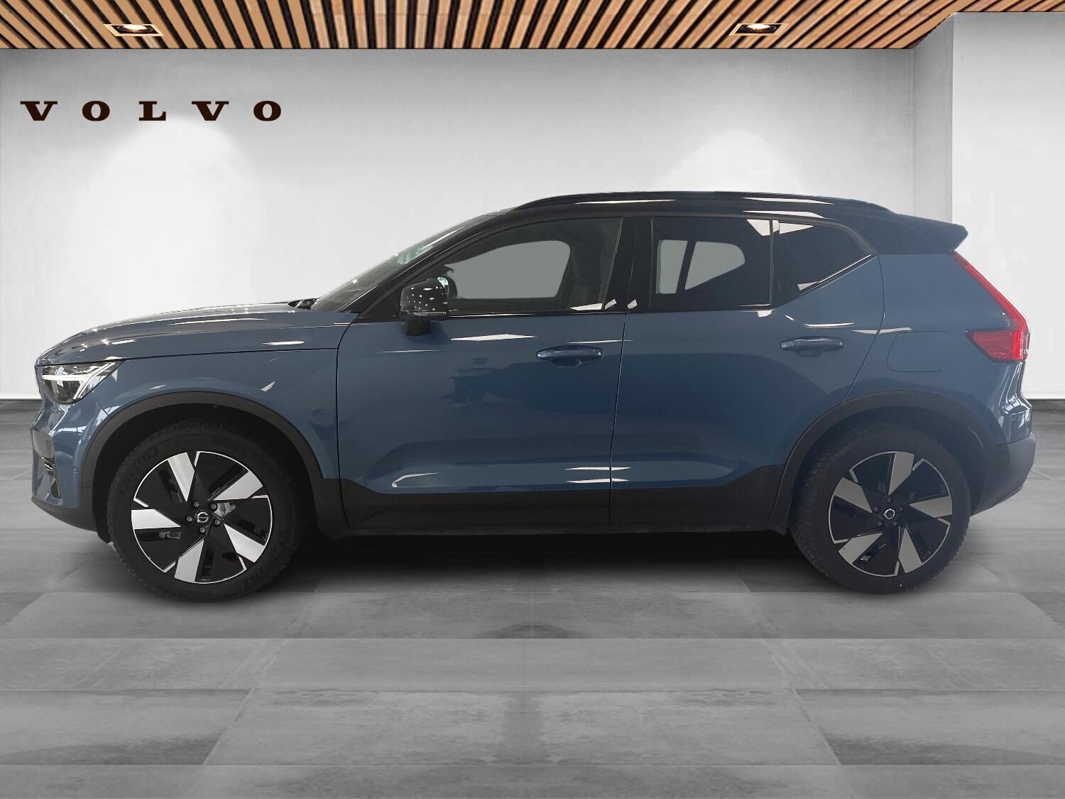 Volvo XC40 Recharge Extended Range Ultimate 252HK 5d Aut.