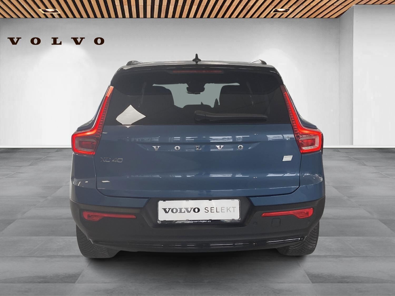 Volvo XC40 Recharge Extended Range Ultimate 252HK 5d Aut.