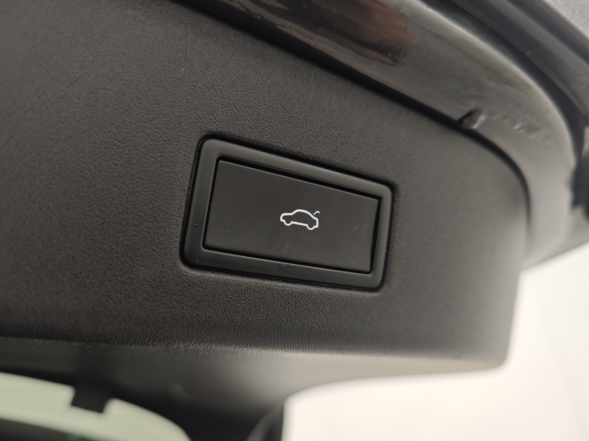 Grå VW ID.4 fra 2021