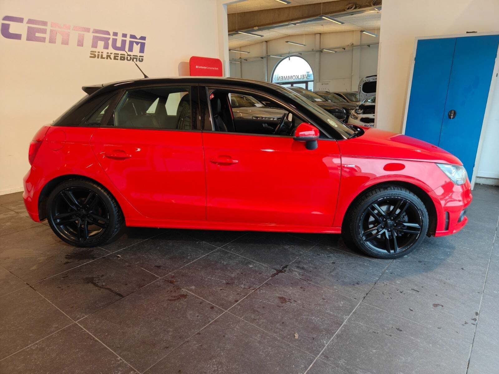Rød Audi A1 fra 2013