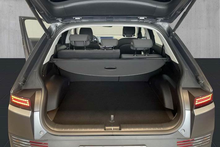 Grå Hyundai Ioniq 5 fra 2023