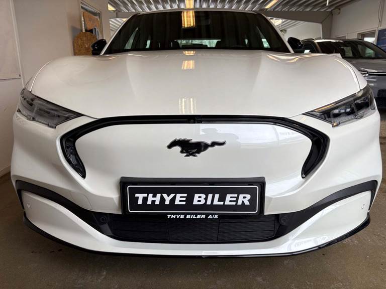 Ford Mustang Mach-E 88 Premium Extended Range