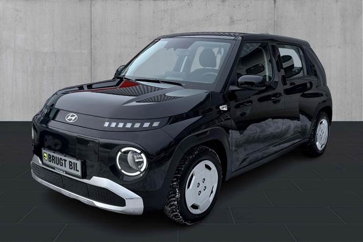 Sort Hyundai Inster fra 2025 set udefra