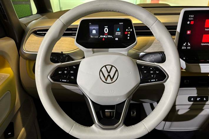 Gul VW ID.Buzz fra 2022