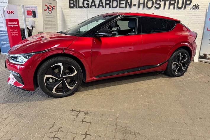 Rød Kia EV6 fra 2024
