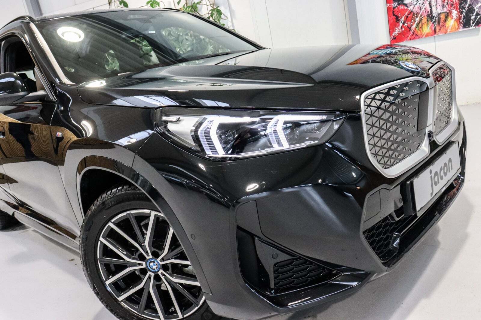 BMW iX1 eDrive20 Fully Charged M-Sport