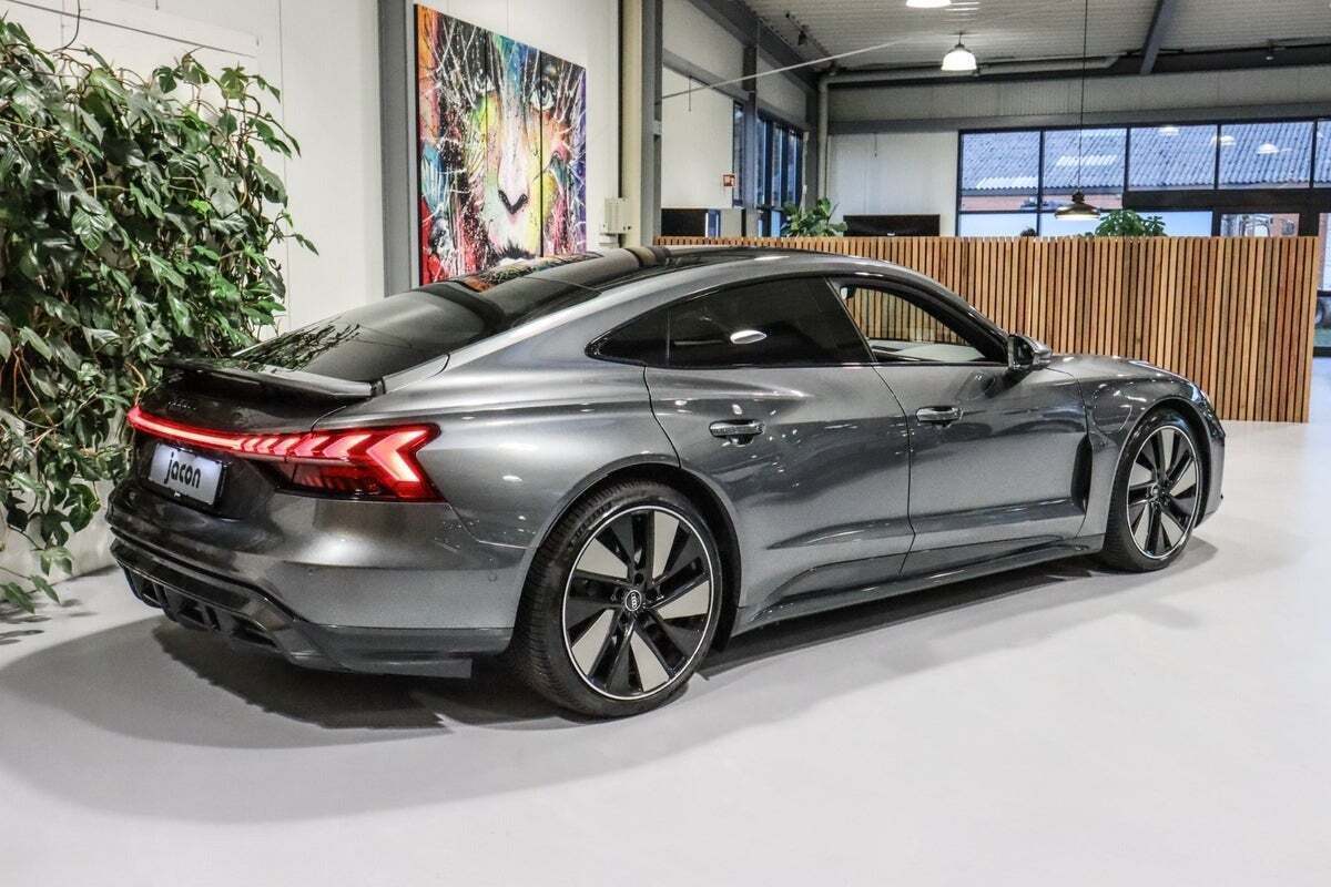 Audi e-tron GT quattro