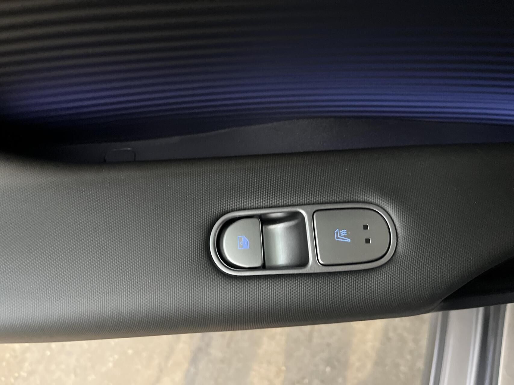 Grå Hyundai Ioniq 6 fra 2025