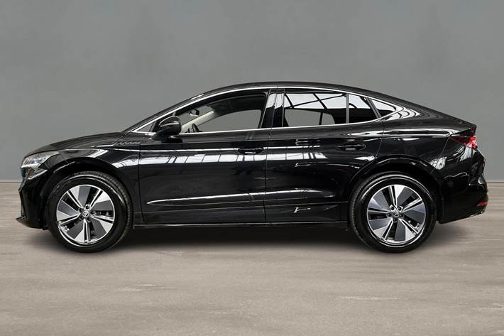 Sort Skoda Enyaq fra 2023
