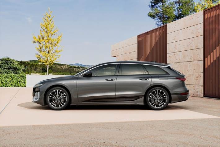 Grå Audi A6 fra 2025