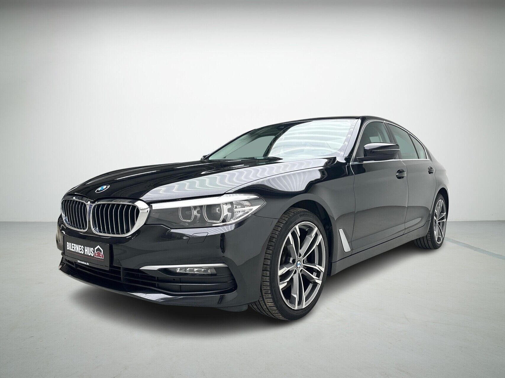 BMW 520d 2,0 D Connected Steptronic 190HK 8g Aut.