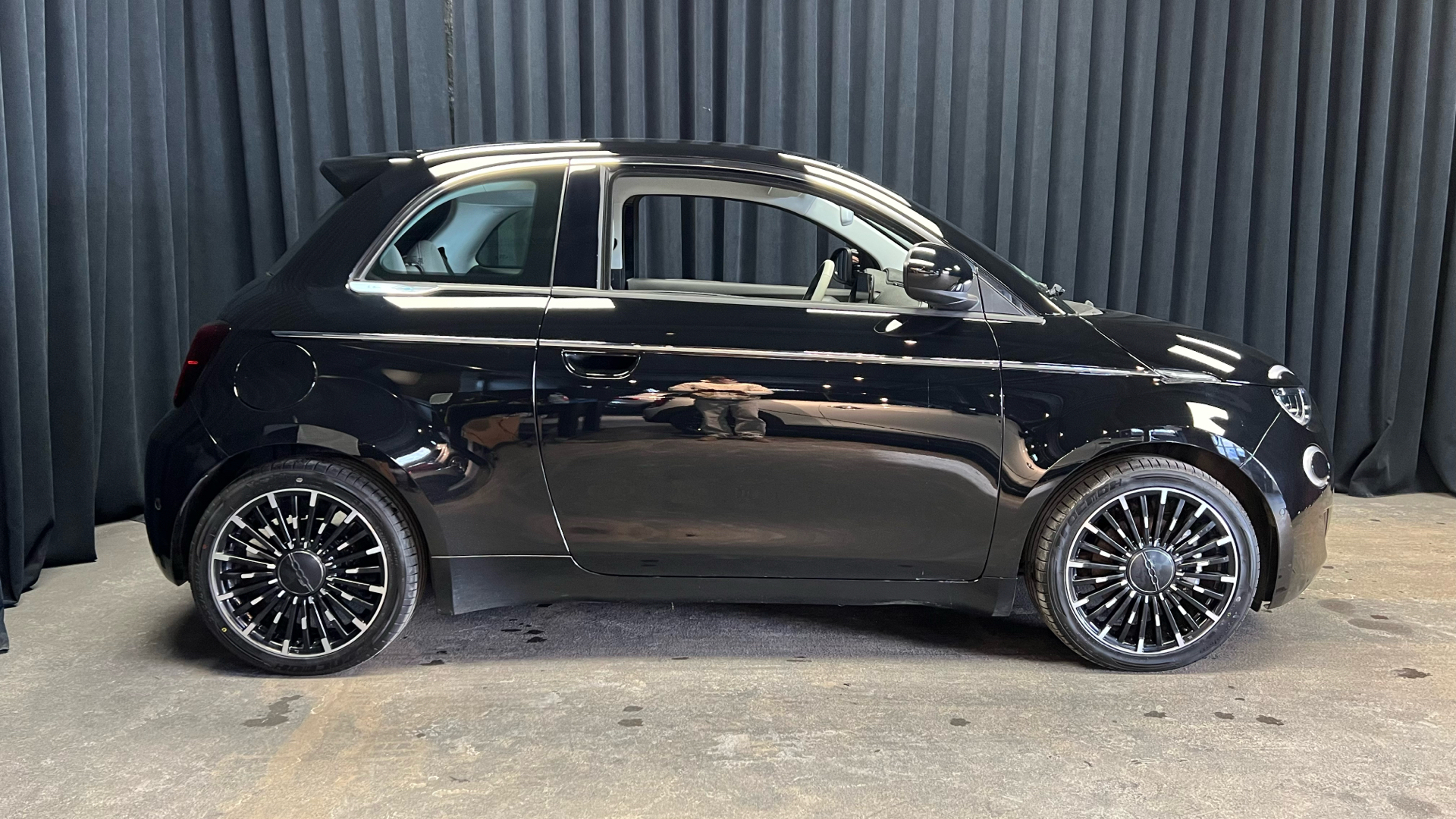 Fiat 500e EL La Prima By Bocelli 118HK 3d Aut.