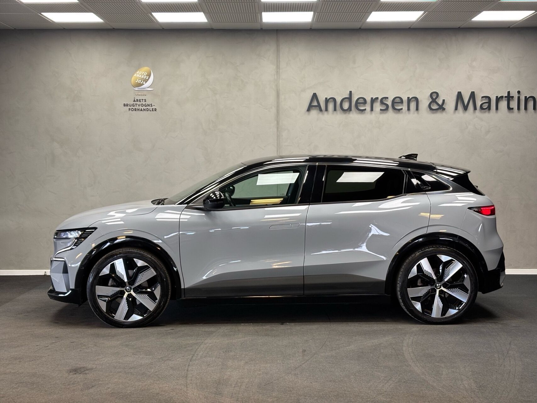 Renault Mégane E-TECH Techno 220HK 5d Aut.