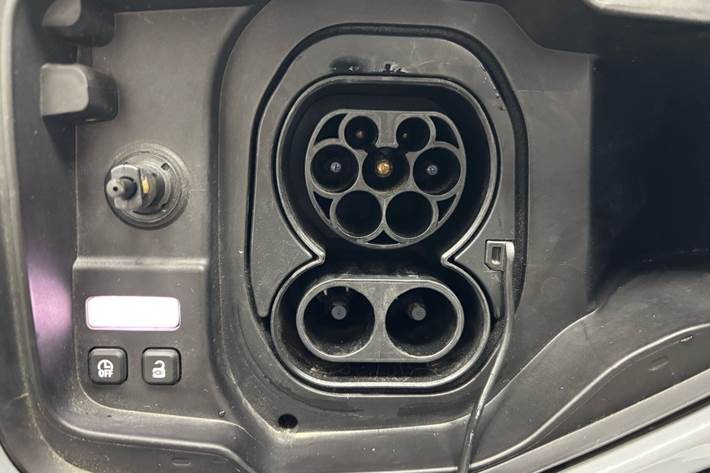 Grå Renault Mégane fra 2023