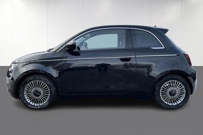 Sort Fiat 500e fra 2024