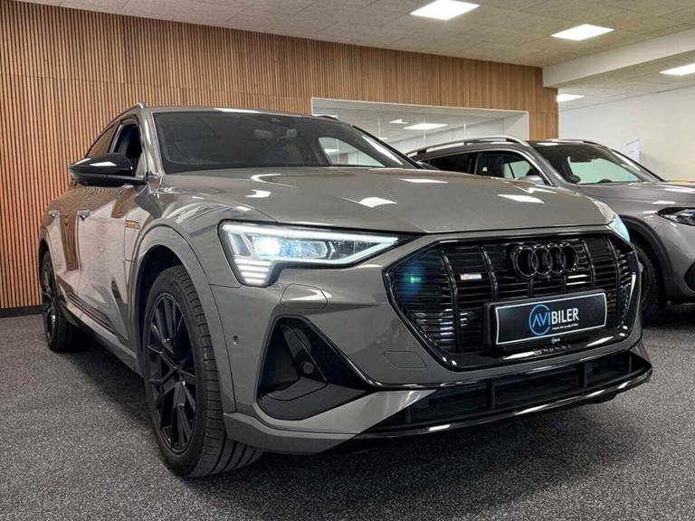 Audi e-tron 55 Black Edition S-line Sportback quattro