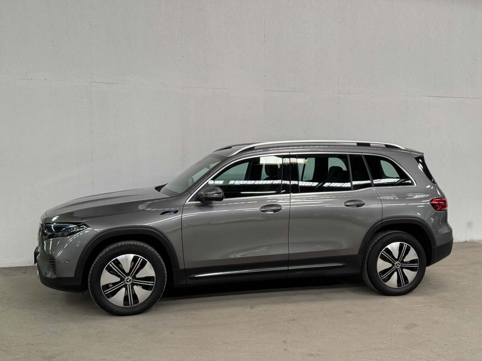 Mercedes EQB250 7prs