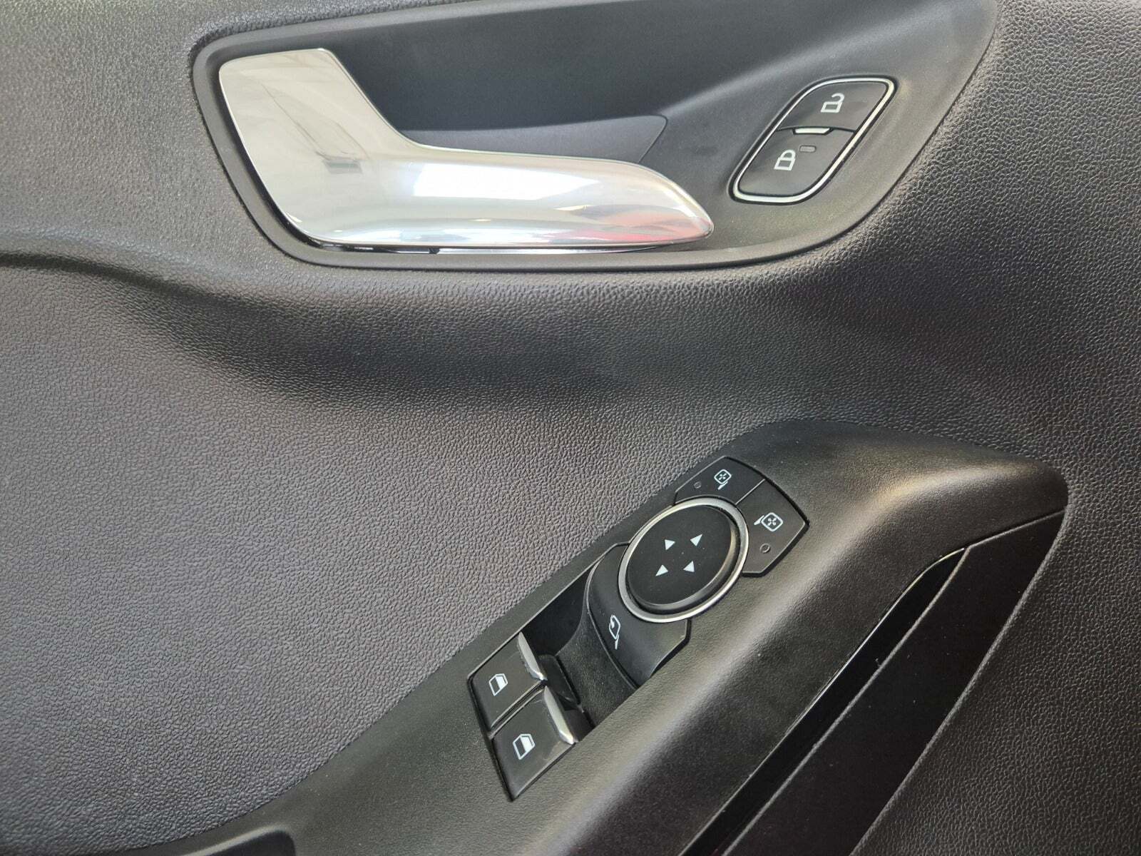 Rød Ford Fiesta fra 2020