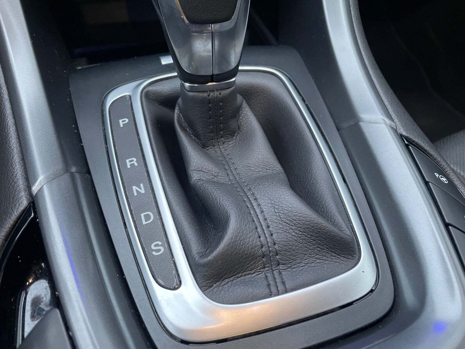 Ford Mondeo 2,0 TDCi 180 Titanium stc. aut.