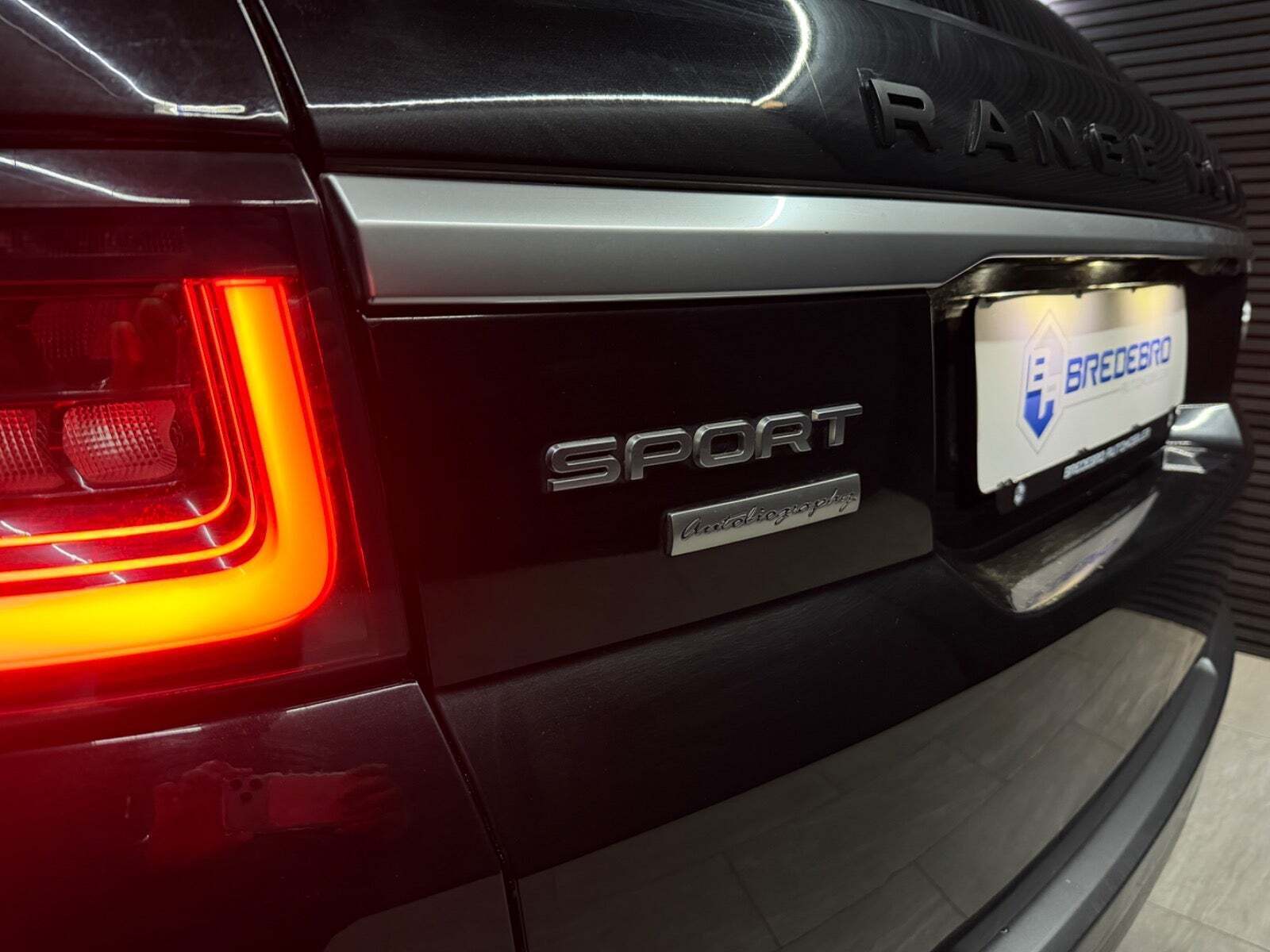 Sort Land Rover Range Rover sport fra 2018