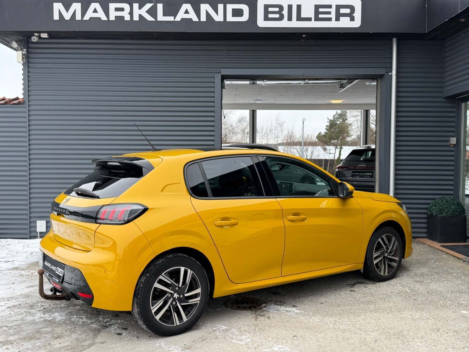 Peugeot 208 1,5 BlueHDi 100 Allure Sky