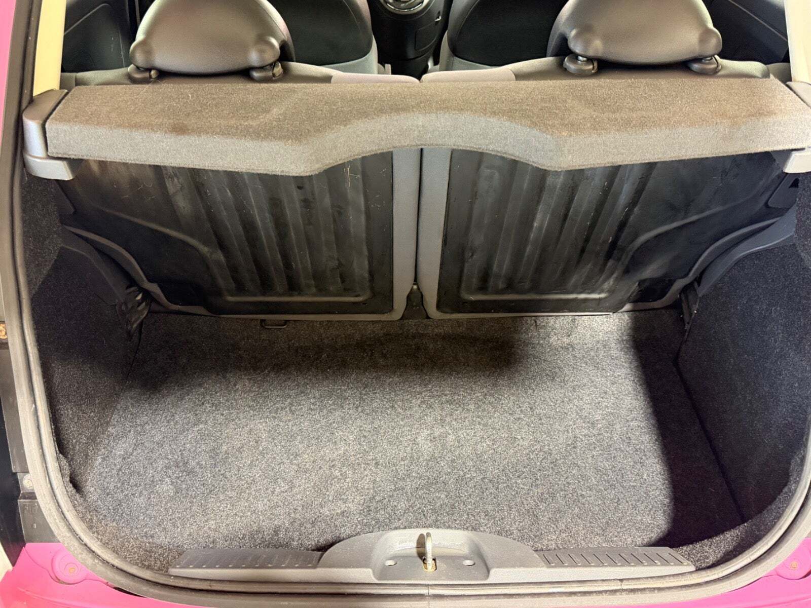 Pink Fiat 500 fra 2010