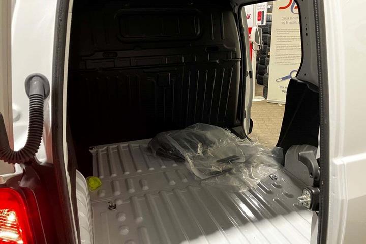 Hvid Citroën ë-Berlingo fra 2024