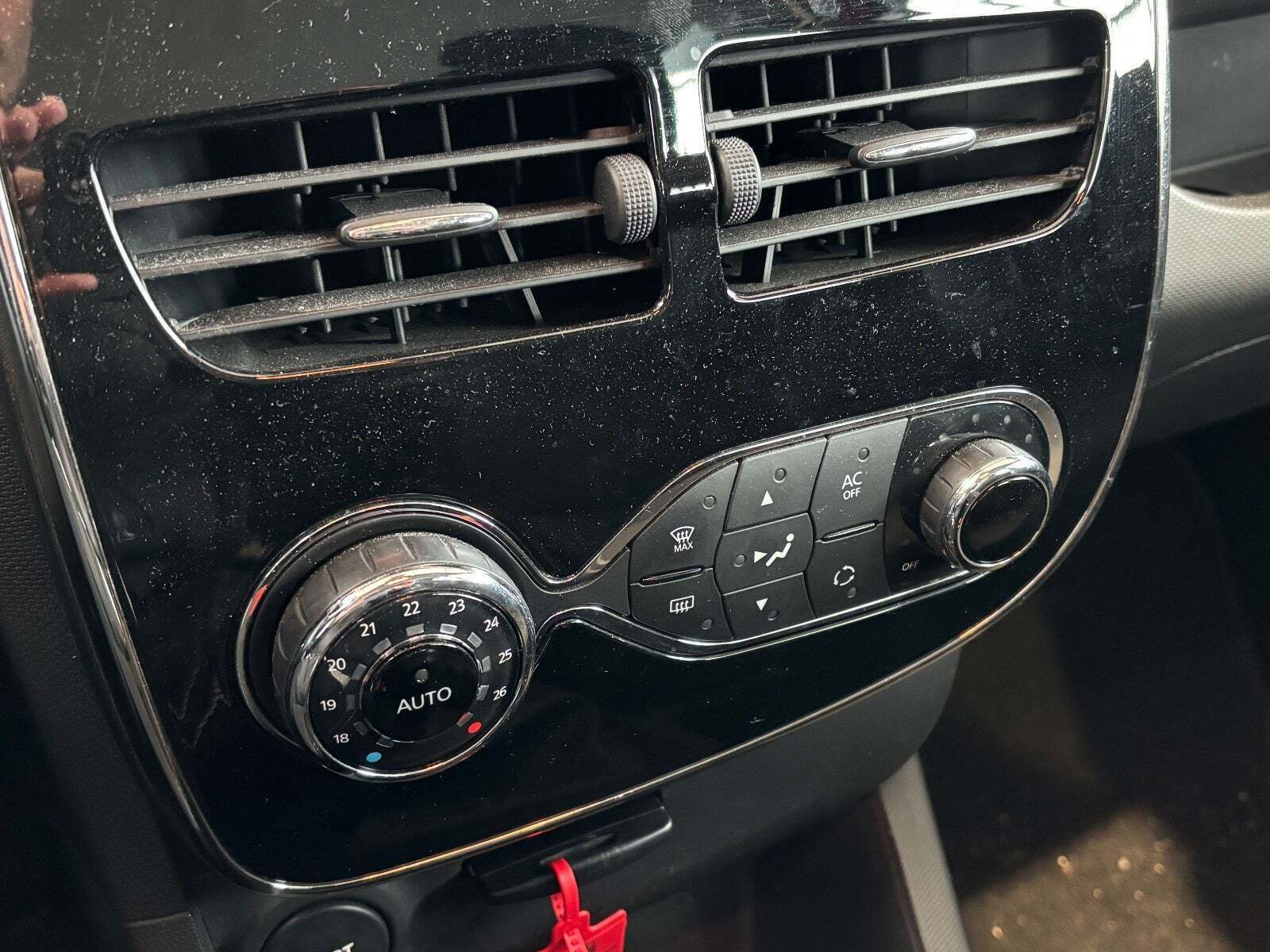 Renault Clio IV 1,5 dCi 90 Expression