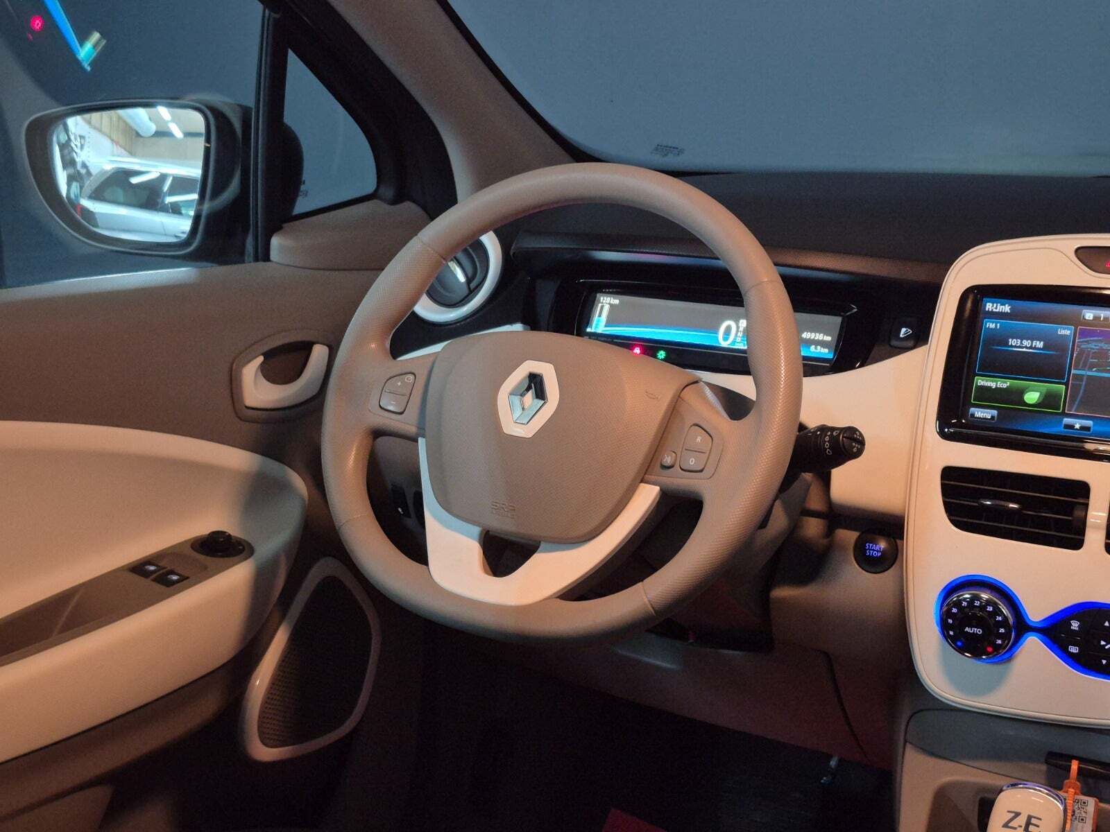 Grå Renault Zoe fra 2018