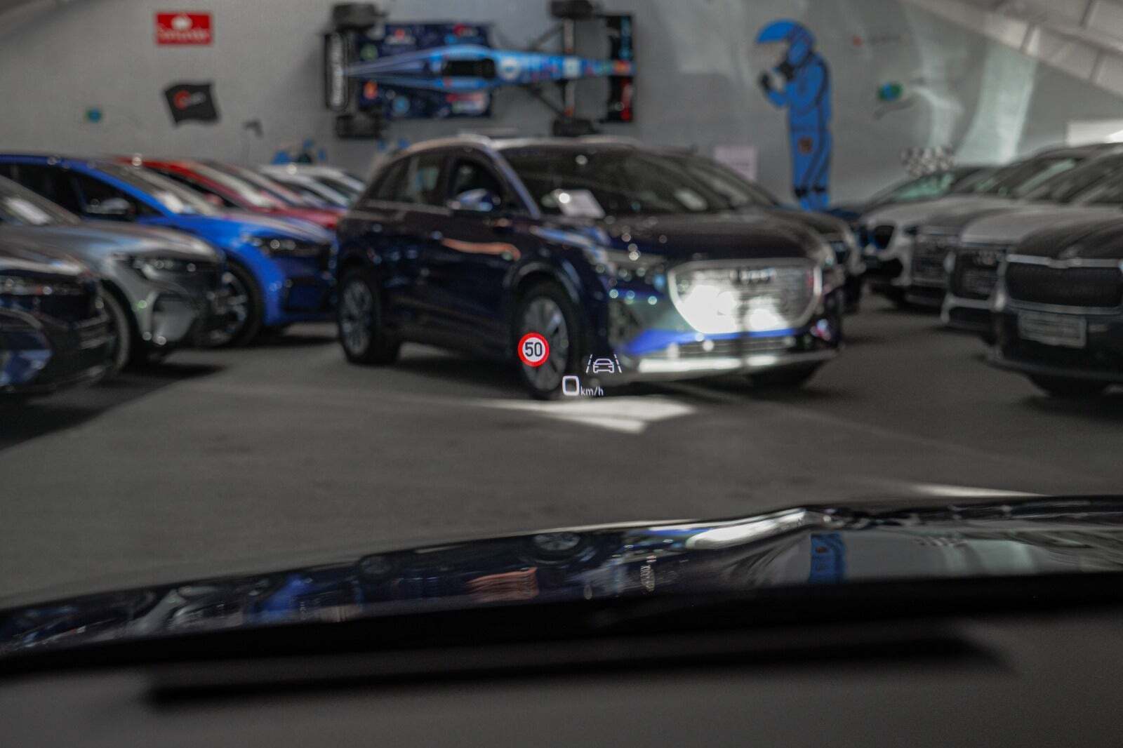 Blå Audi e-tron fra 2020