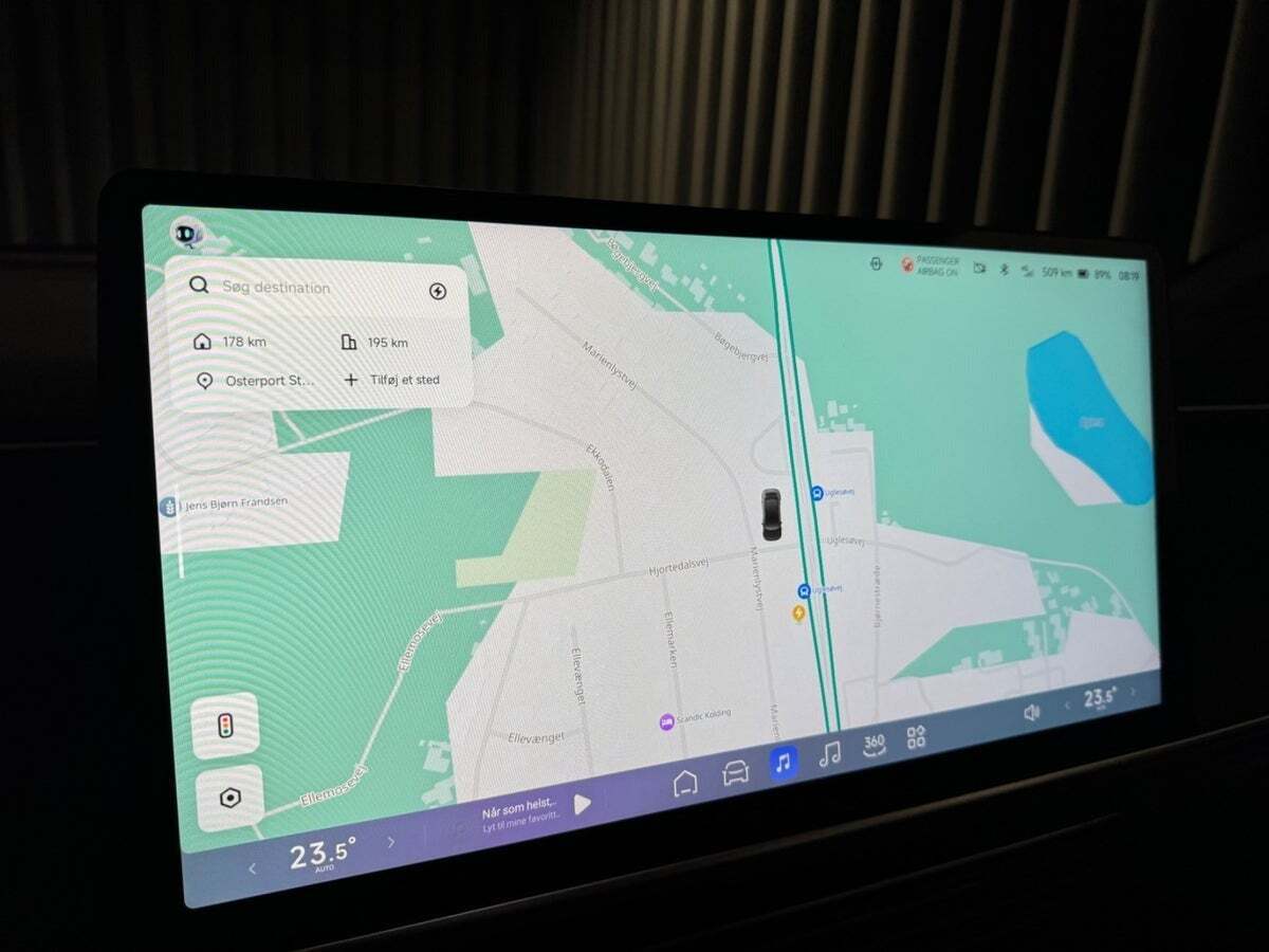 Sort Xpeng G6 fra 2024