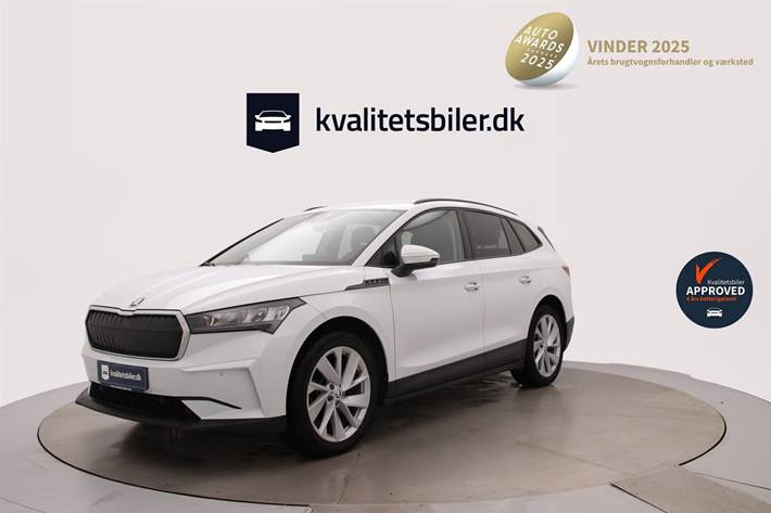 Hvid Skoda Enyaq fra 2023 set udefra