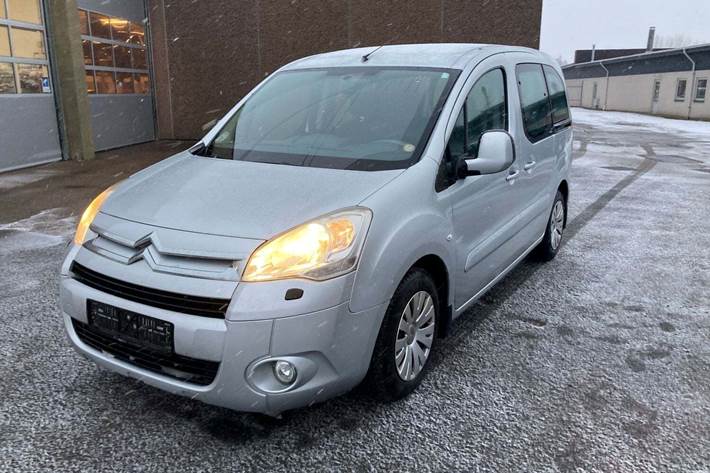 Sølv Citroën Berlingo fra 2012