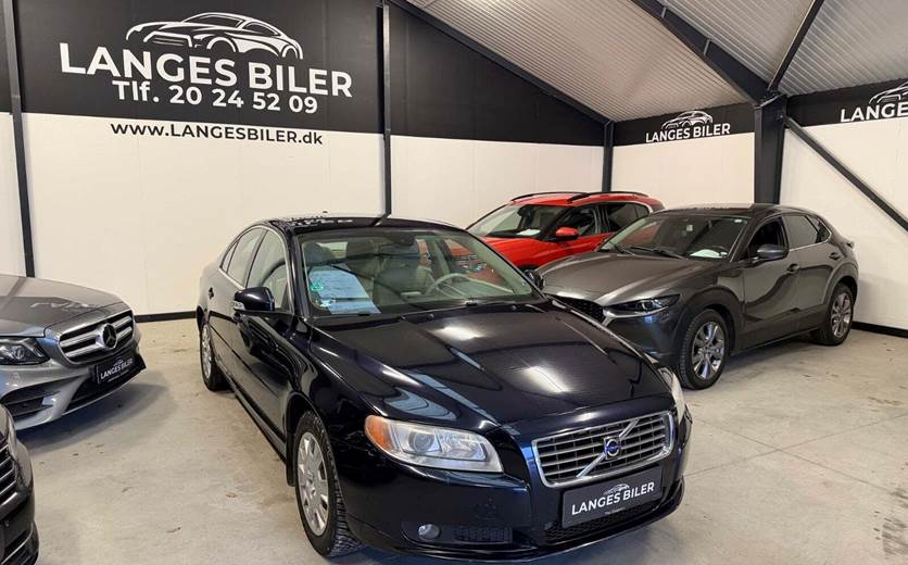 Volvo S80 2,5 T Momentum aut.