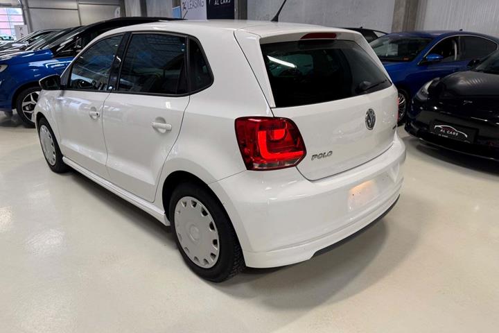 Hvid VW Polo fra 2010