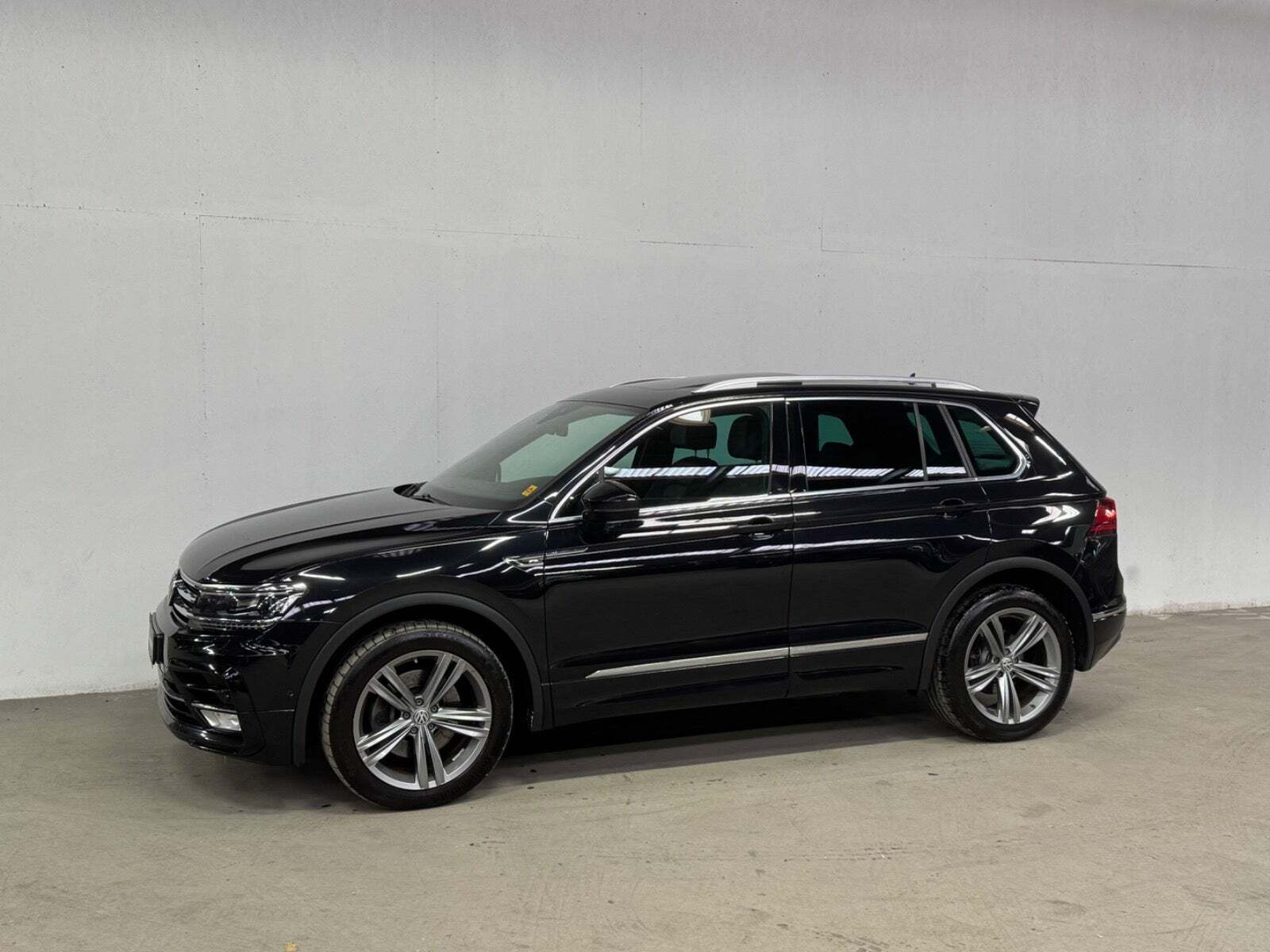 VW Tiguan 2,0 TSi 180 R-line DSG 4Motion