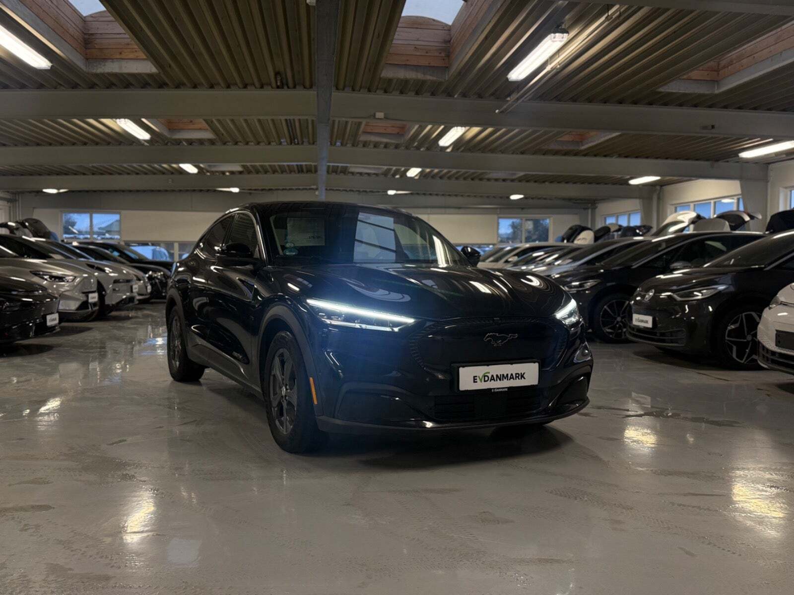 Ford Mustang Mach-E 88 Extended Range