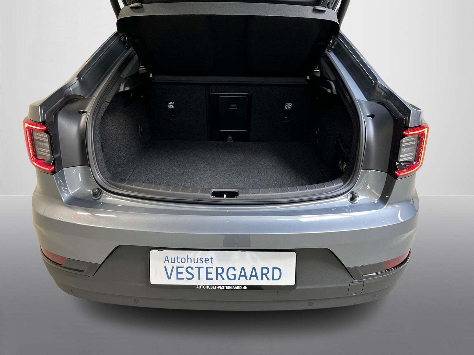 Grå Polestar 2 fra 2025