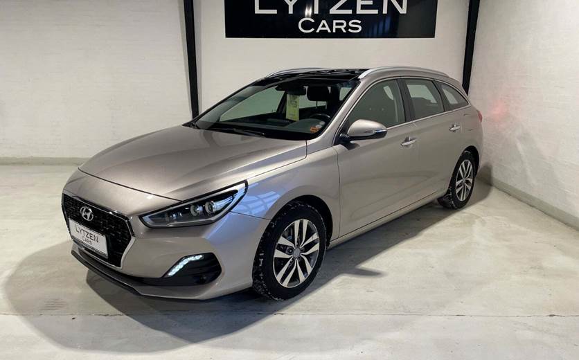 Hyundai i30 1,6 CRDi 136 Premium stc.