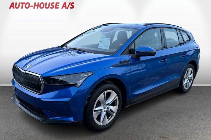 Blå Skoda Enyaq fra 2021 set udefra