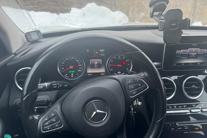Hvid Mercedes C-Klasse fra 2015