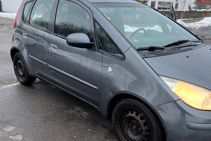 undefined Mitsubishi Colt fra 2007
